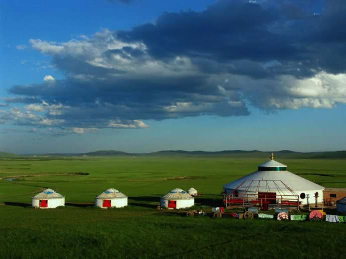 ทุ่งหญ้าฮูลันบูเออร์, มหาทุ่งหญ้าฮูลันบูเออร์, 呼伦贝尔草原, มองโกเลียใน, 内蒙古, ท่องเที่ยวจีน, สถานที่ท่องเที่ยวในประเทศจีน, อาเอ่อซาน